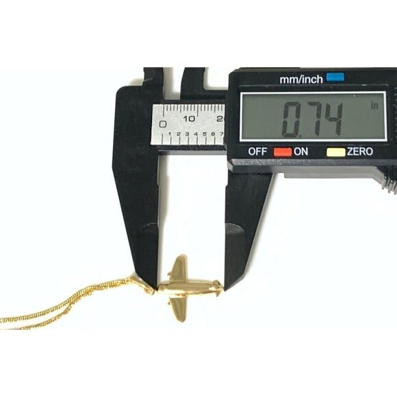 18K Gold 17.5 inches Necklace Airplane Pendant 1.83 grams - Picture 7 of 15